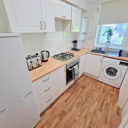 Flat In Battersea, 5 Minutes From Clapham Junction Station Apartment London Exterior photo