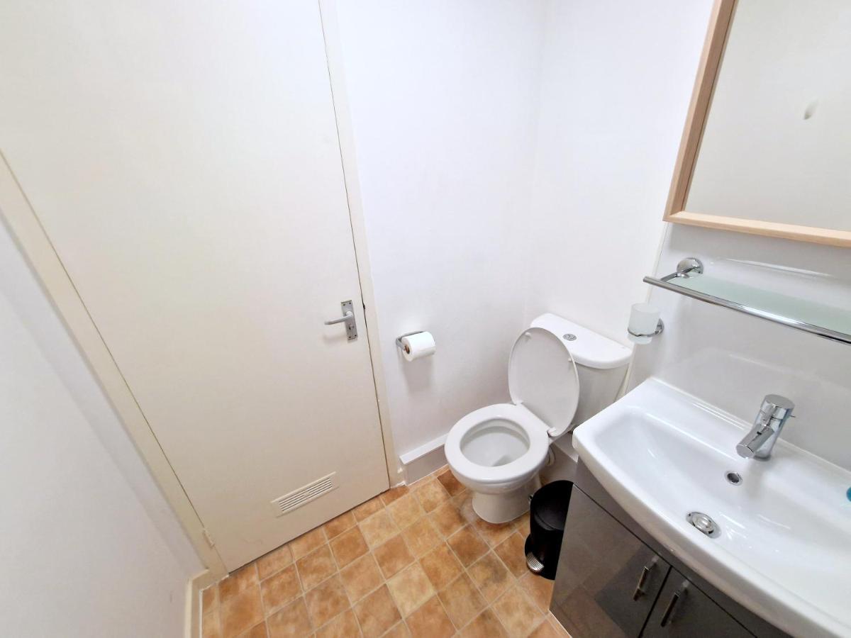 Flat In Battersea, 5 Minutes From Clapham Junction Station Apartment London Exterior photo