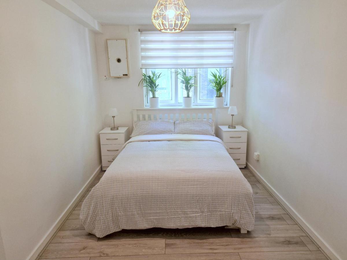 Flat In Battersea, 5 Minutes From Clapham Junction Station Apartment London Exterior photo